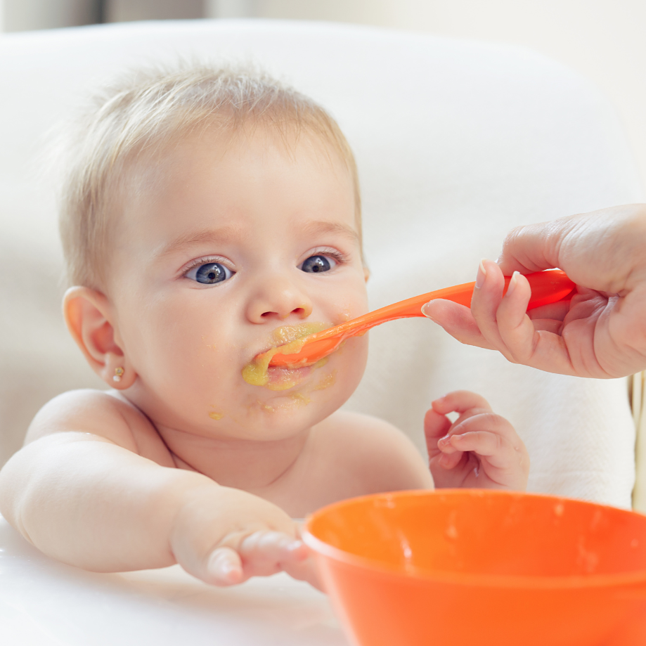 Seguridad a la hora de introducir los primeros alimentos al bebé