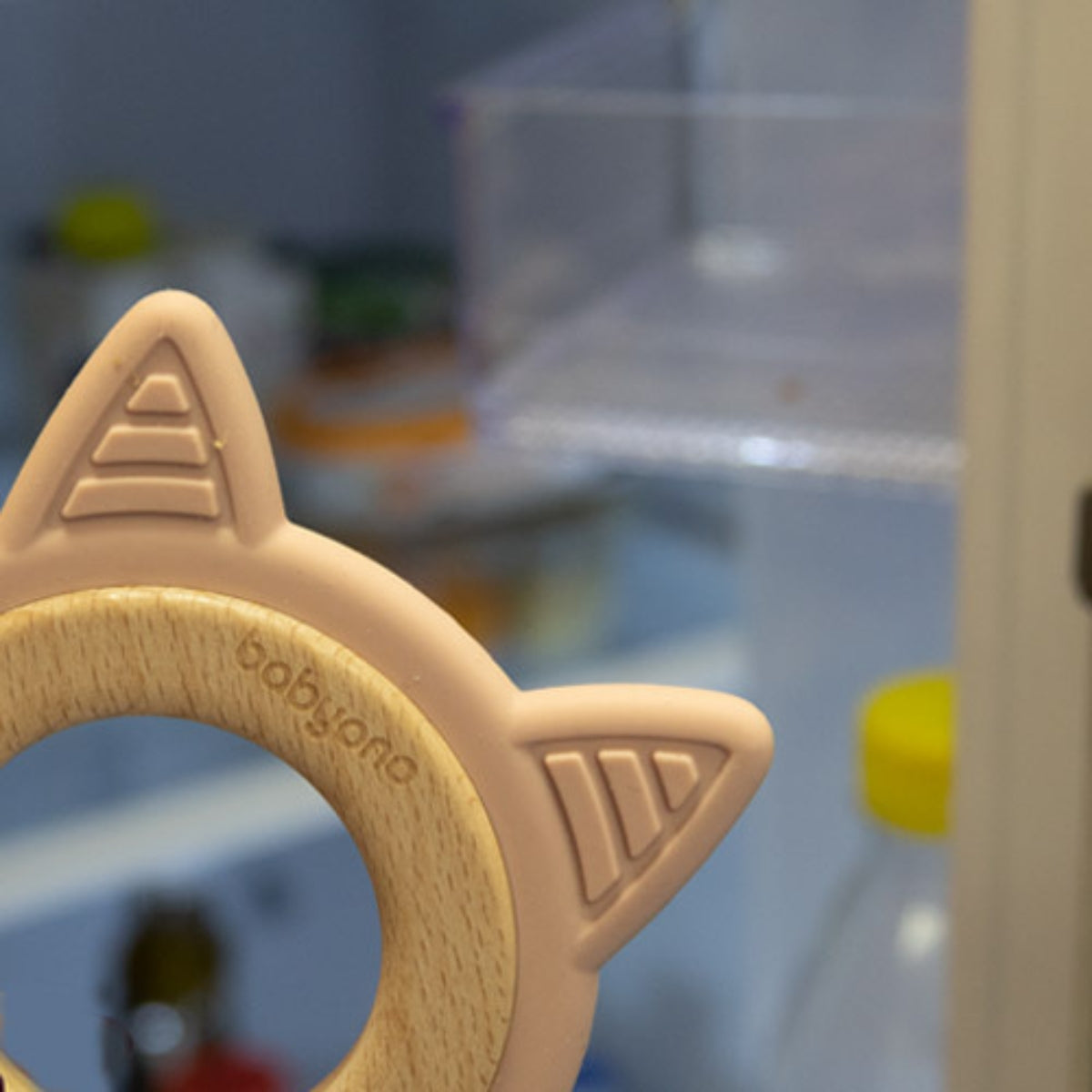 Babyono Mordedor de madera y silicona