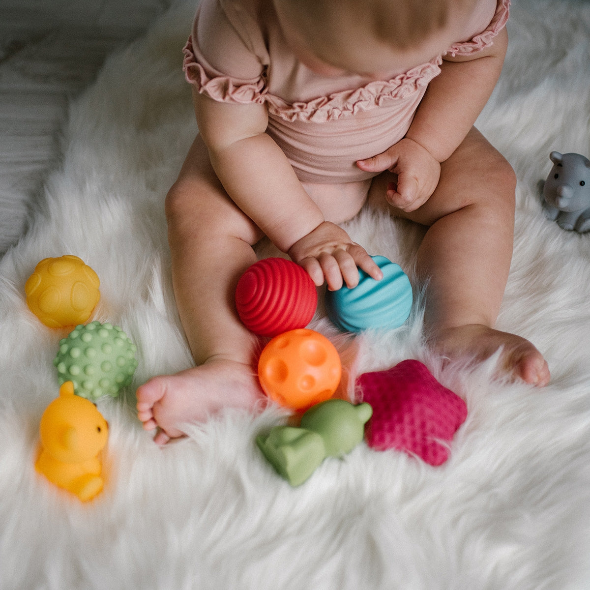 Babyono Pelotas sensoriales formas y texturas pack 4 unidades