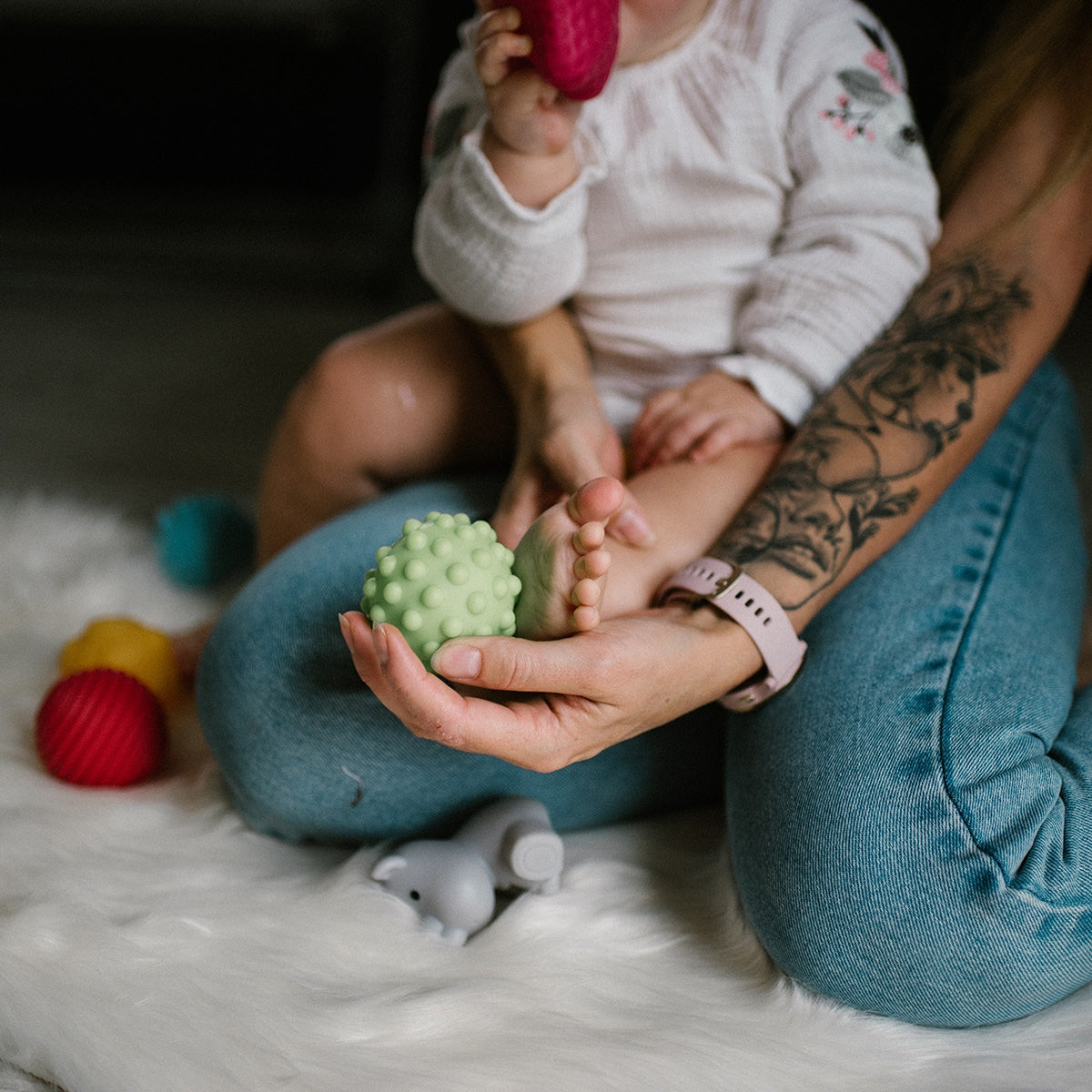 Babyono Pelotas sensoriales formas y texturas pack 4 unidades