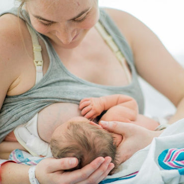 Lactancia Feliz: Acompañamiento durante el Primer Mes de Vida
