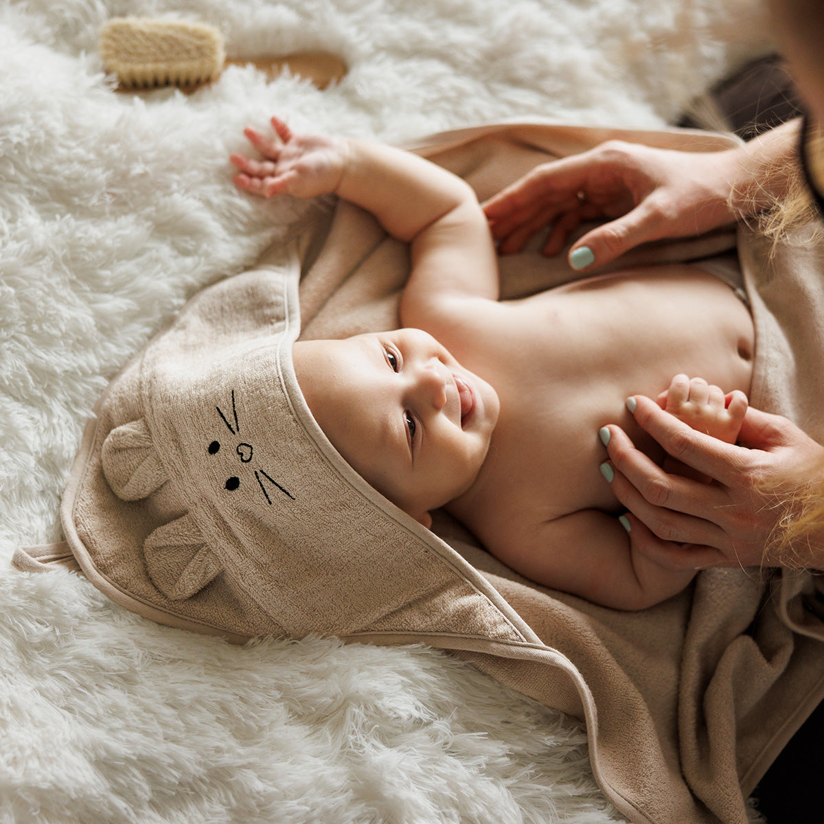 Babyono Capa de baño Bamboo XL para bebés conejito